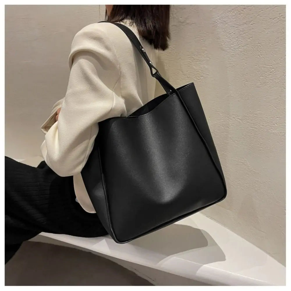 New Women Handbags PU Leather Shoulder Bags Shopping and Travel Bags Large Capacity Female'S Bags